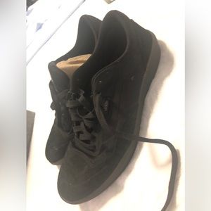 Never used vans ultimate Waffle size 9